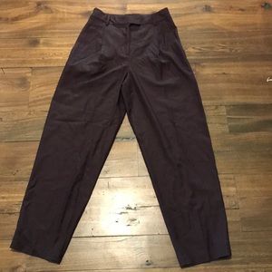 Kit and Ace maroon pants size 6.